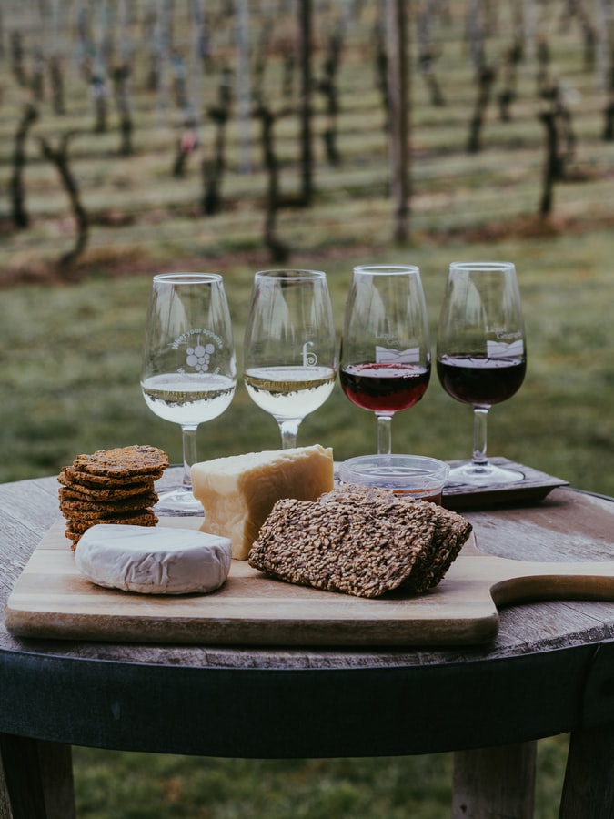 Vinsmagning - de fire punkter til hvordan du smager en vin ordentligt!