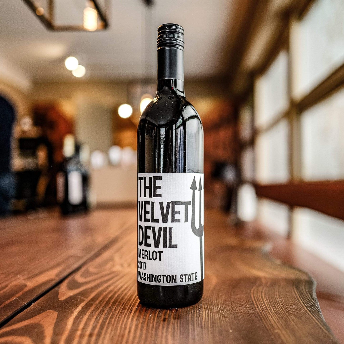 Charles Smith Rødvin Charles Smith The Velvet Devil 2017