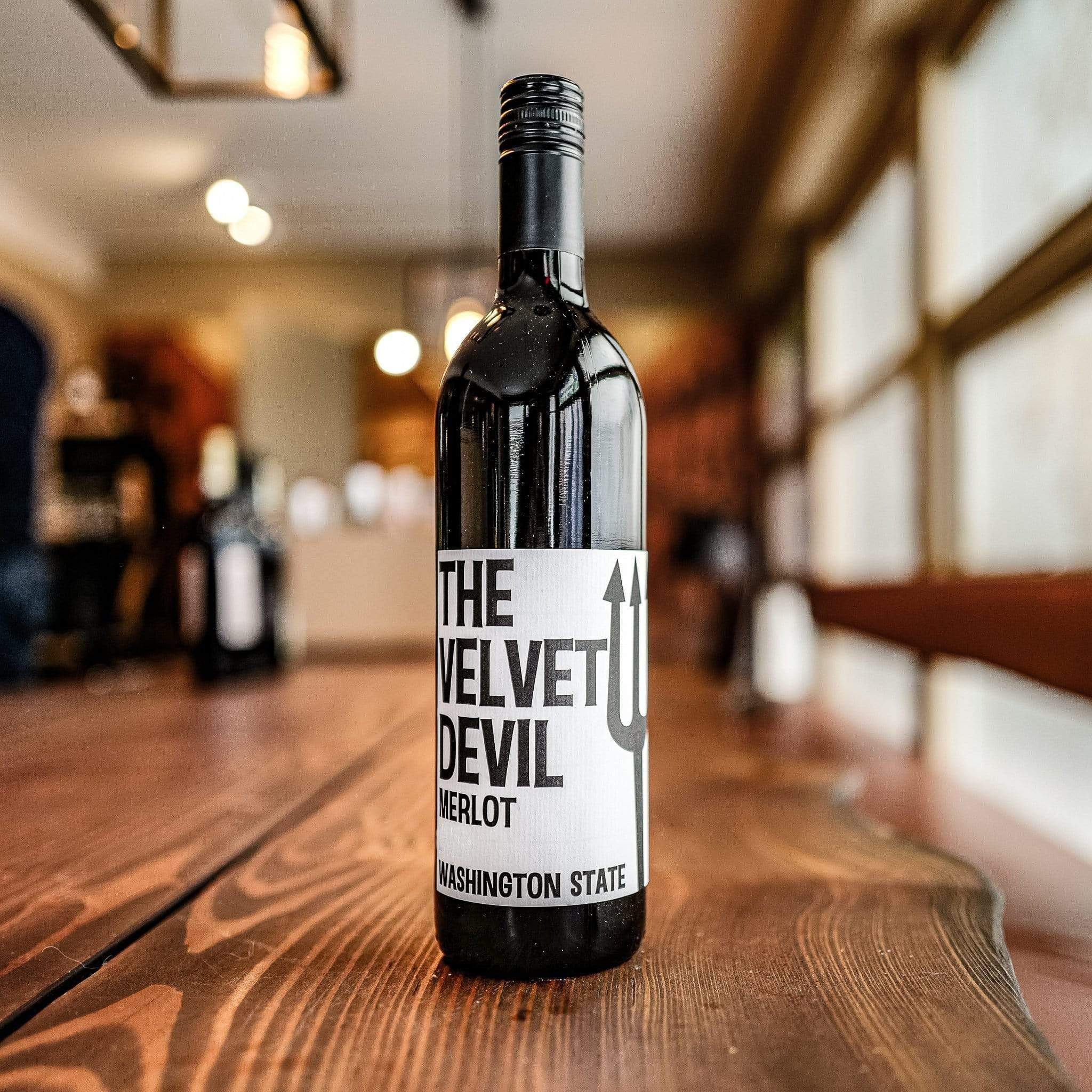 Charles Smith Rødvin Charles Smith The Velvet Devil 2018