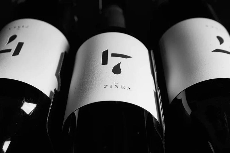 Pinea Rødvin 17 by Pinea 2021