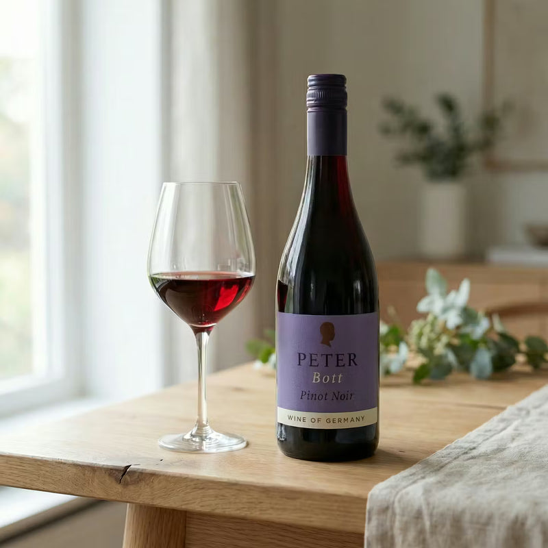 Peter Bott Rødvin Peter Bott Pinot Noir